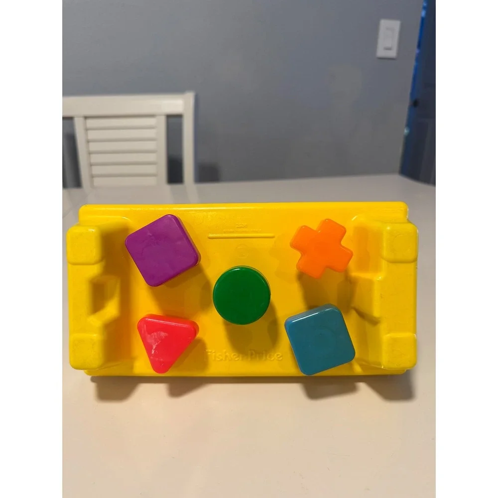 Vintage Fisher Price Tap-A-Shape Peg Bench Toy Yellow Colorful Shapes no hammer